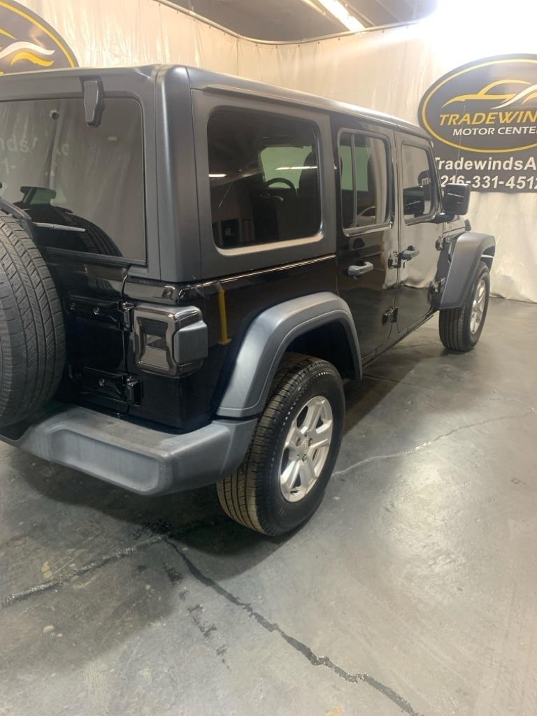 Jeep Wrangler  2018