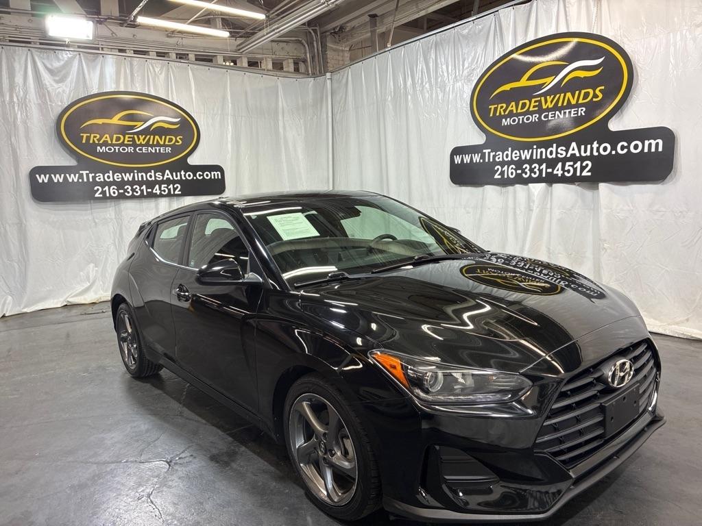 2019 Hyundai Veloster BASE