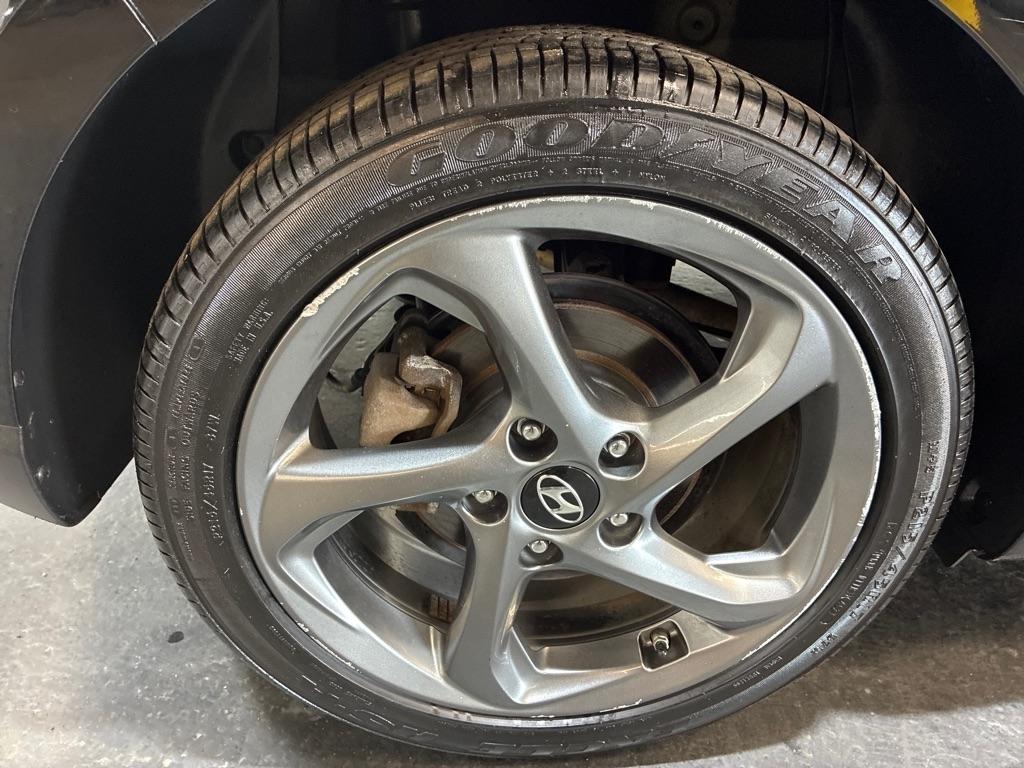 Hyundai Veloster  2019