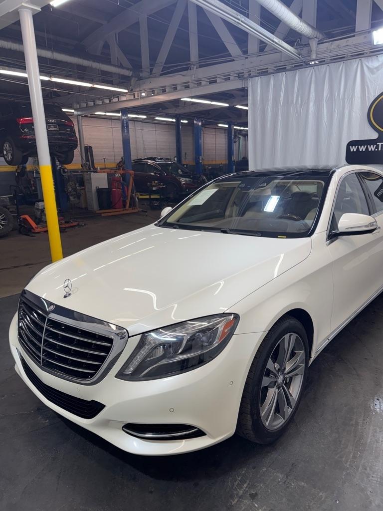 Mercedes-Benz S-Class  2015