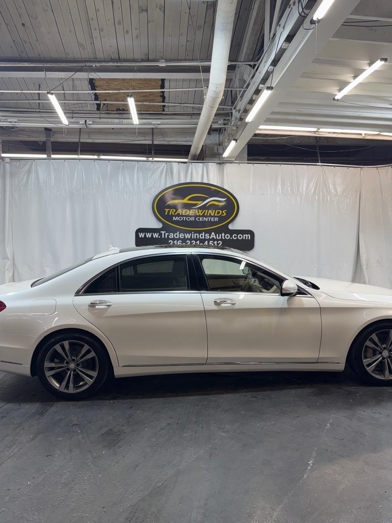 Mercedes-Benz S-Class  2015