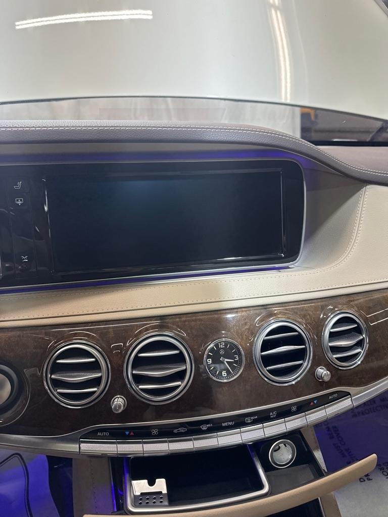 Mercedes-Benz S-Class  2015