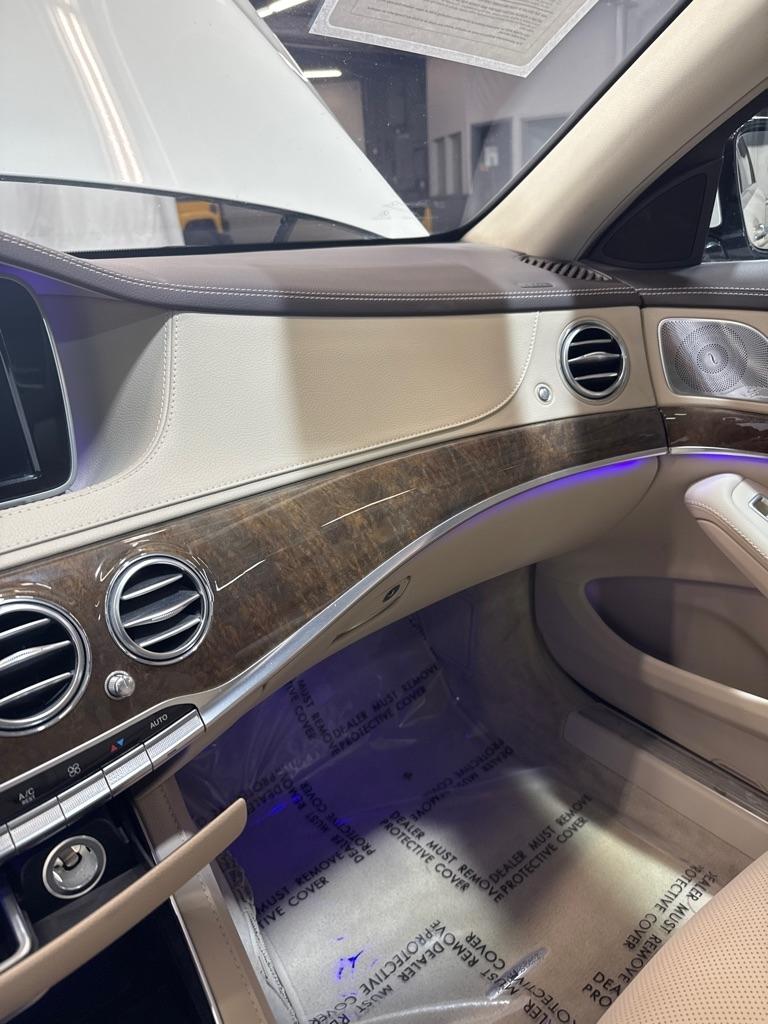 Mercedes-Benz S-Class  2015
