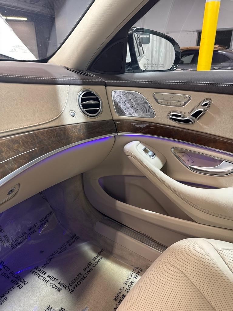 Mercedes-Benz S-Class  2015