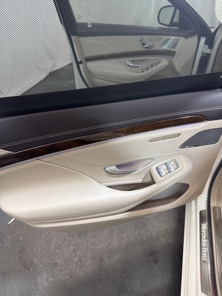 Mercedes-Benz S-Class  2015