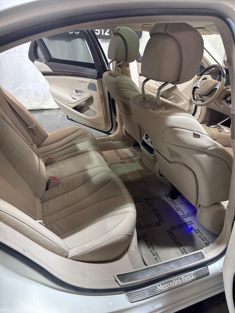 Mercedes-Benz S-Class  2015