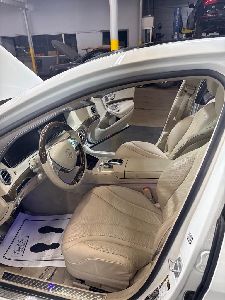 Mercedes-Benz S-Class  2015