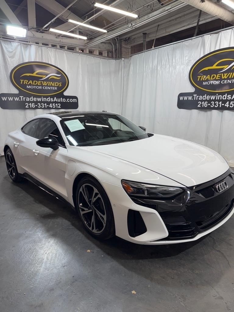 2022 Audi e-tron GT PRESTIGE