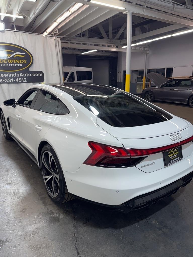 Audi e-tron GT  2022