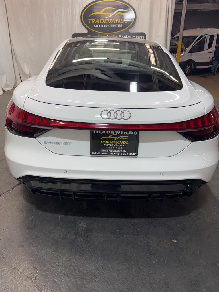 Audi e-tron GT  2022