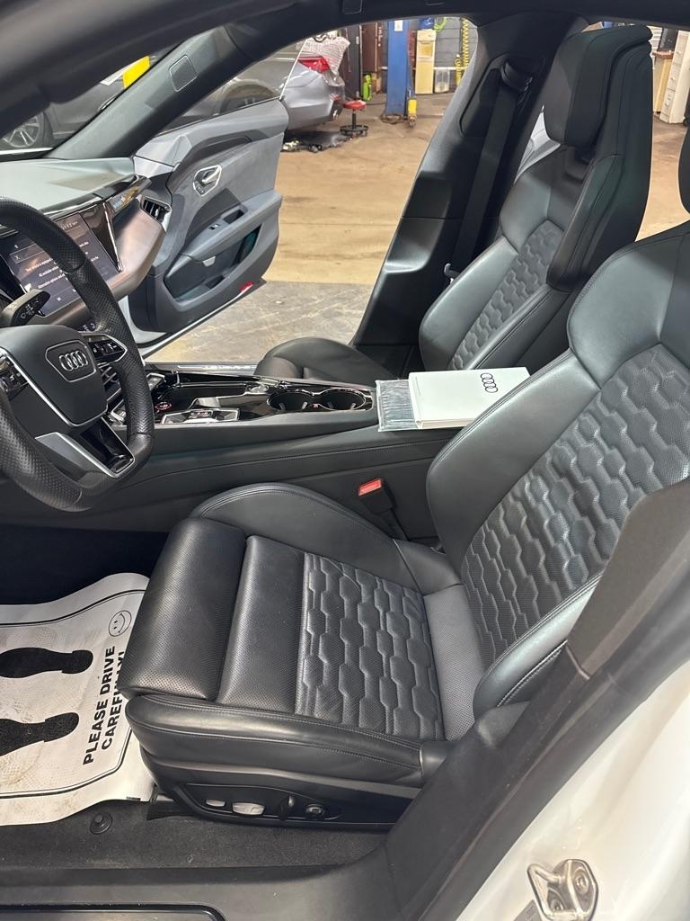 Audi e-tron GT  2022