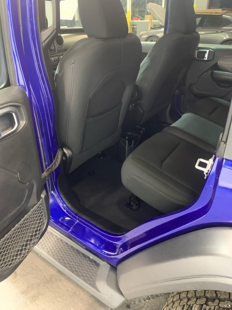Jeep Wrangler  2018