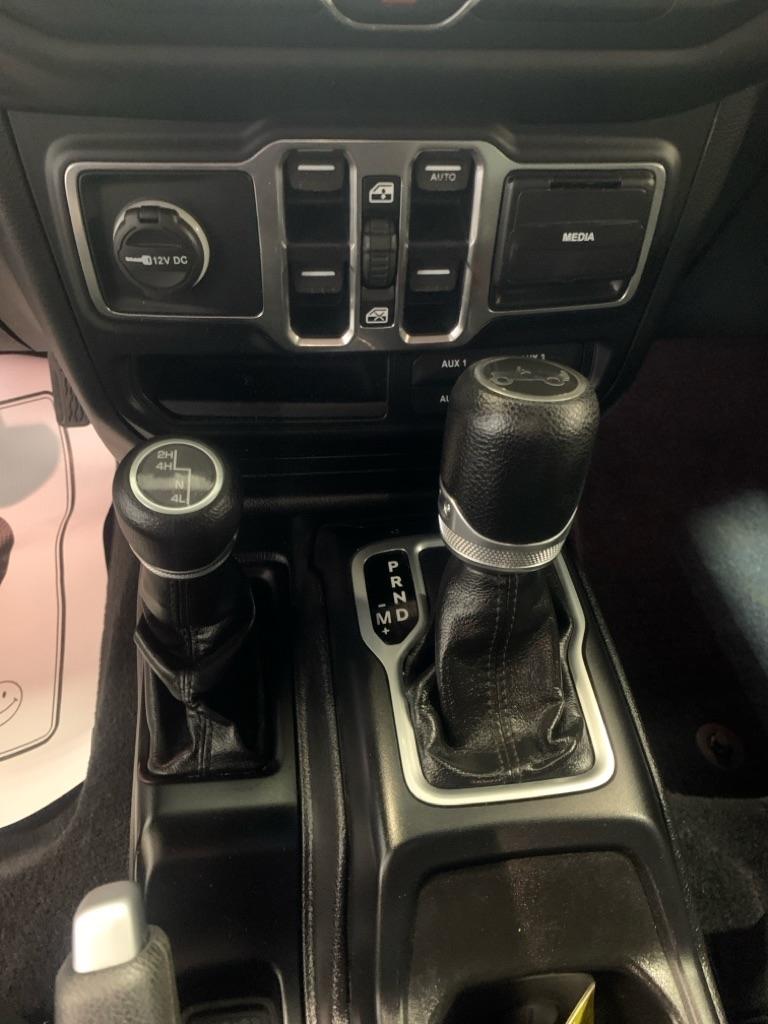 Jeep Wrangler  2018