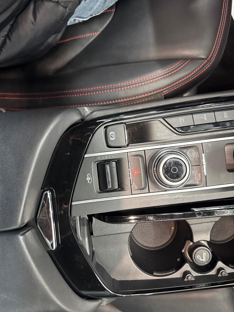 Maserati Levante  2018