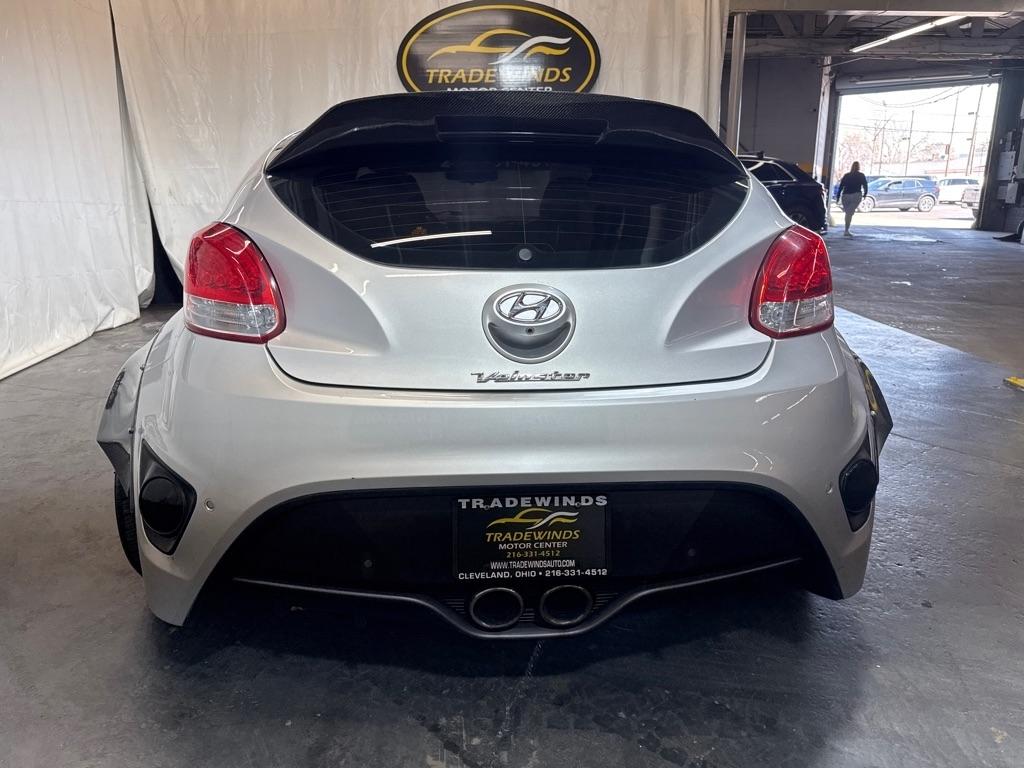 Hyundai Veloster  2016