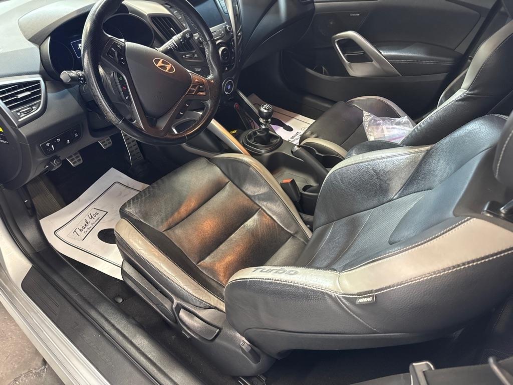 Hyundai Veloster  2016