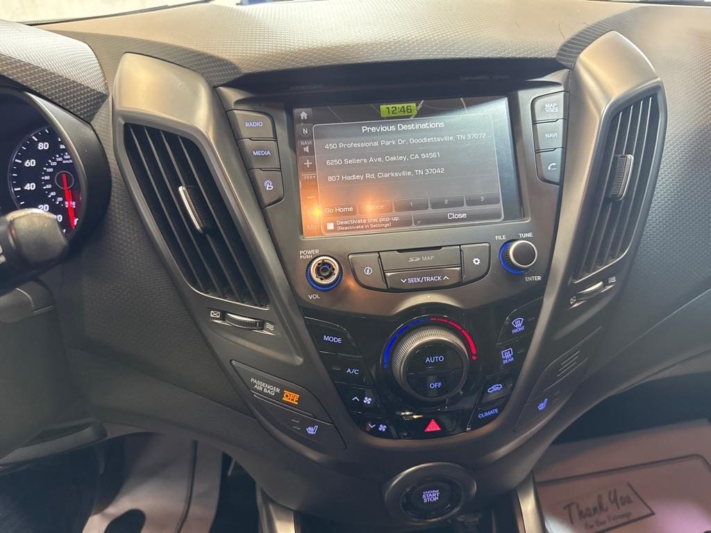 Hyundai Veloster  2016