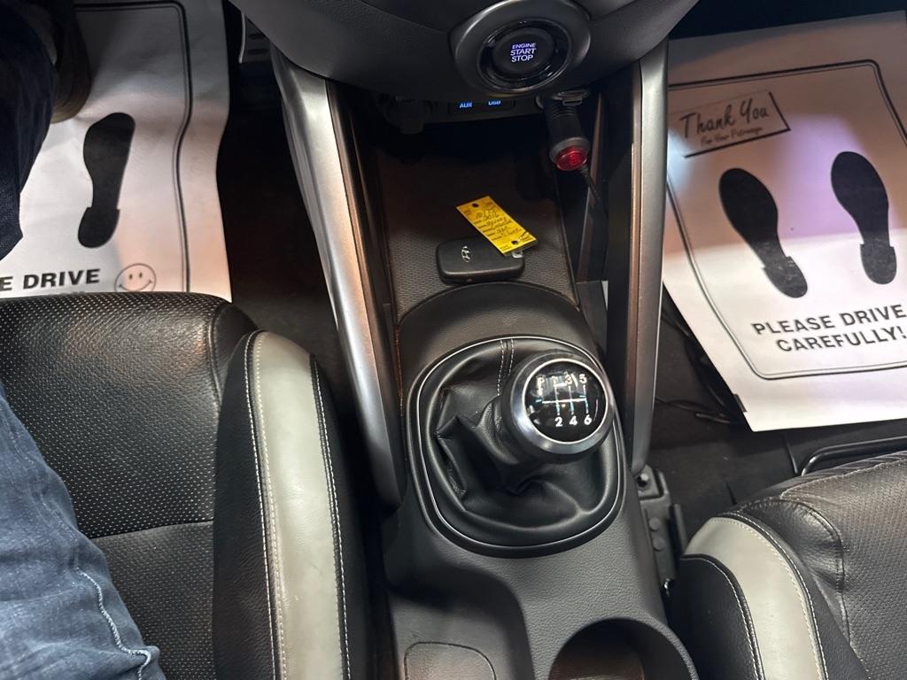 Hyundai Veloster  2016