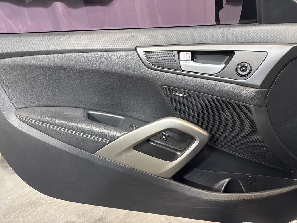 Hyundai Veloster  2016