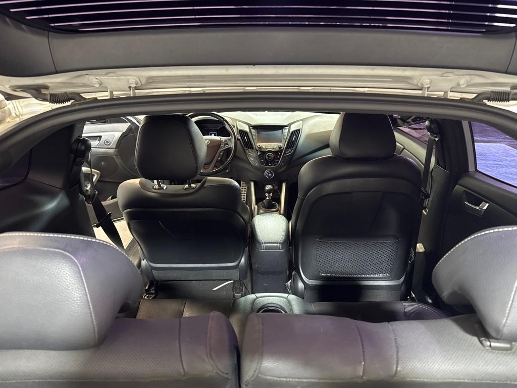 Hyundai Veloster  2016