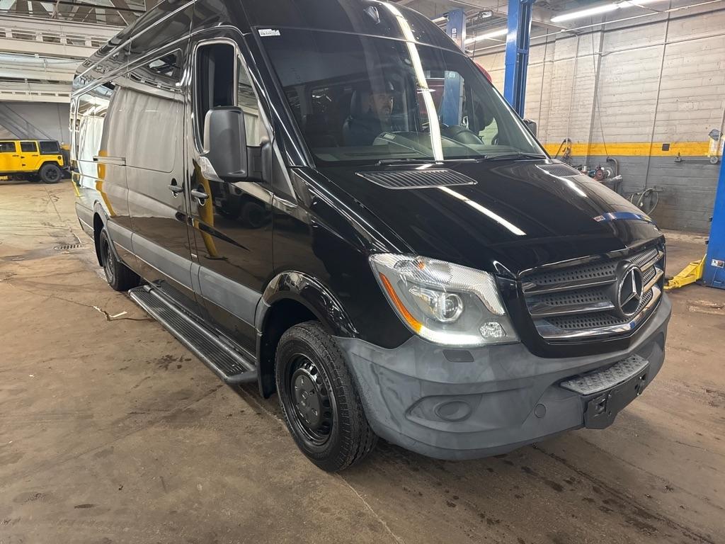 2016 Mercedes-Benz Sprinter 3500 15 passenger