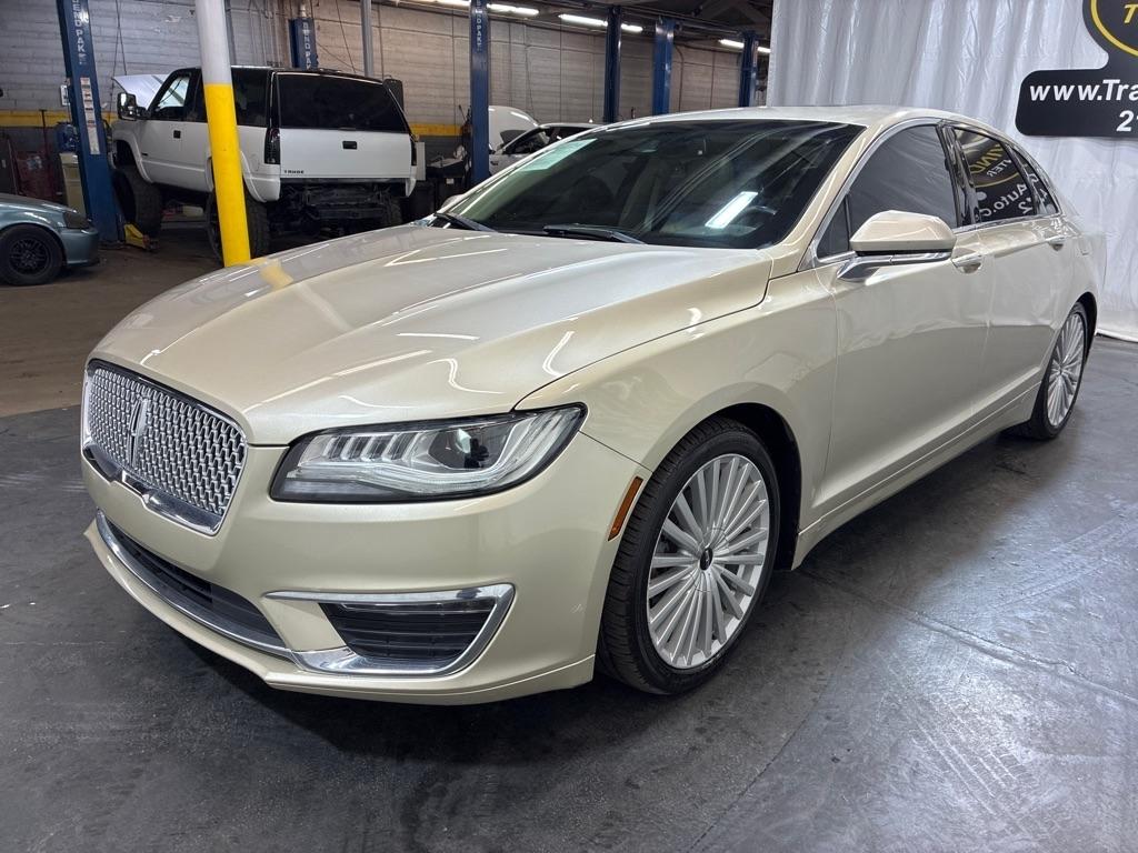Lincoln MKZ  2017
