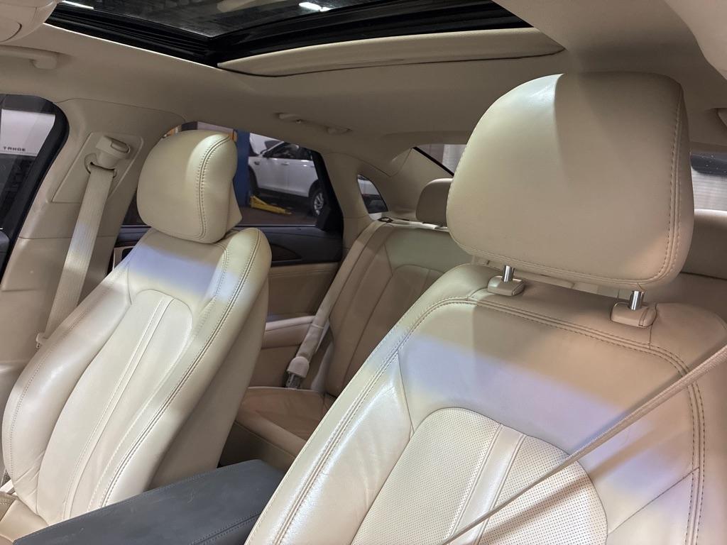 Lincoln MKZ  2017
