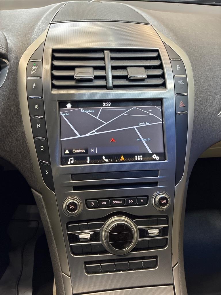 Lincoln MKZ  2017