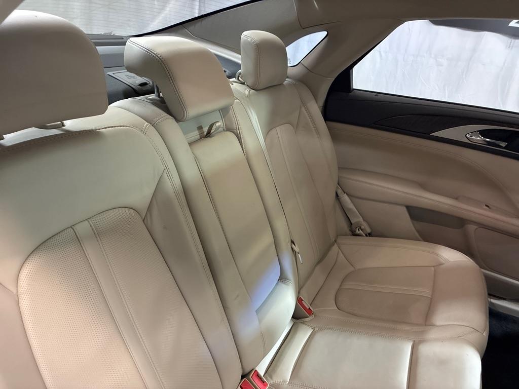 Lincoln MKZ  2017