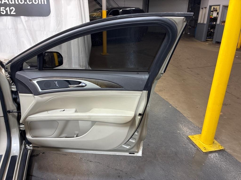 Lincoln MKZ  2017