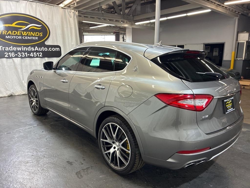 Maserati Levante  2017