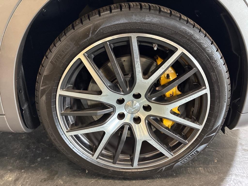 Maserati Levante  2017