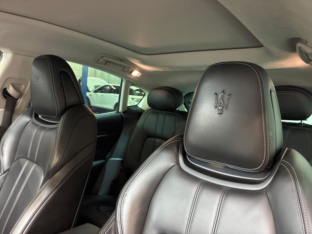 Maserati Levante  2017