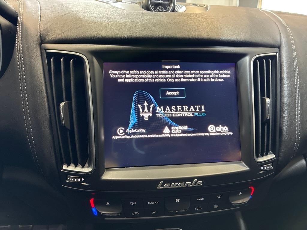 Maserati Levante  2017