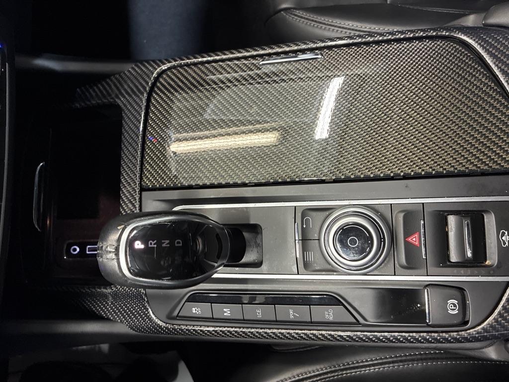 Maserati Levante  2017