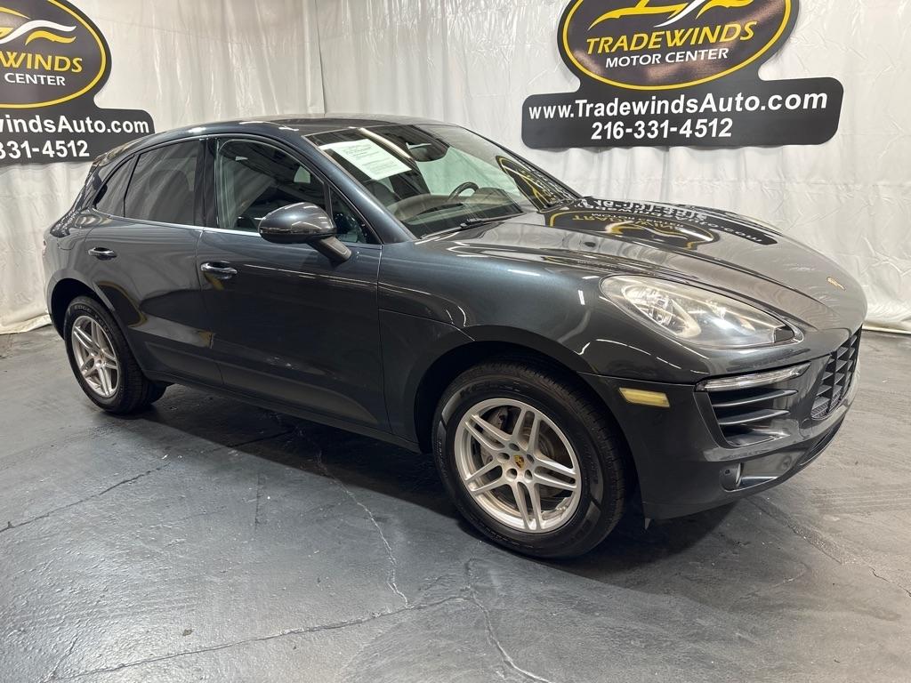 Porsche Macan  2017