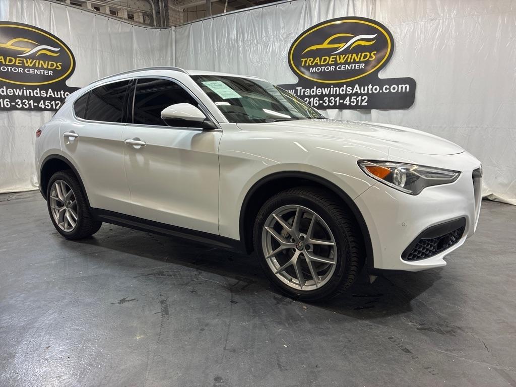 Alfa Romeo Stelvio  2018