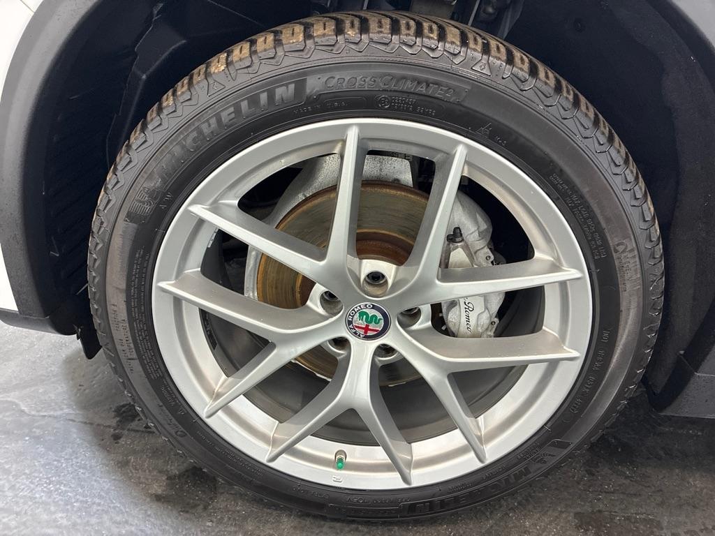 Alfa Romeo Stelvio  2018