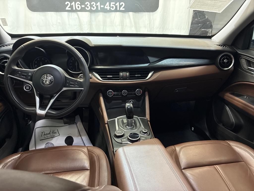 Alfa Romeo Stelvio  2018