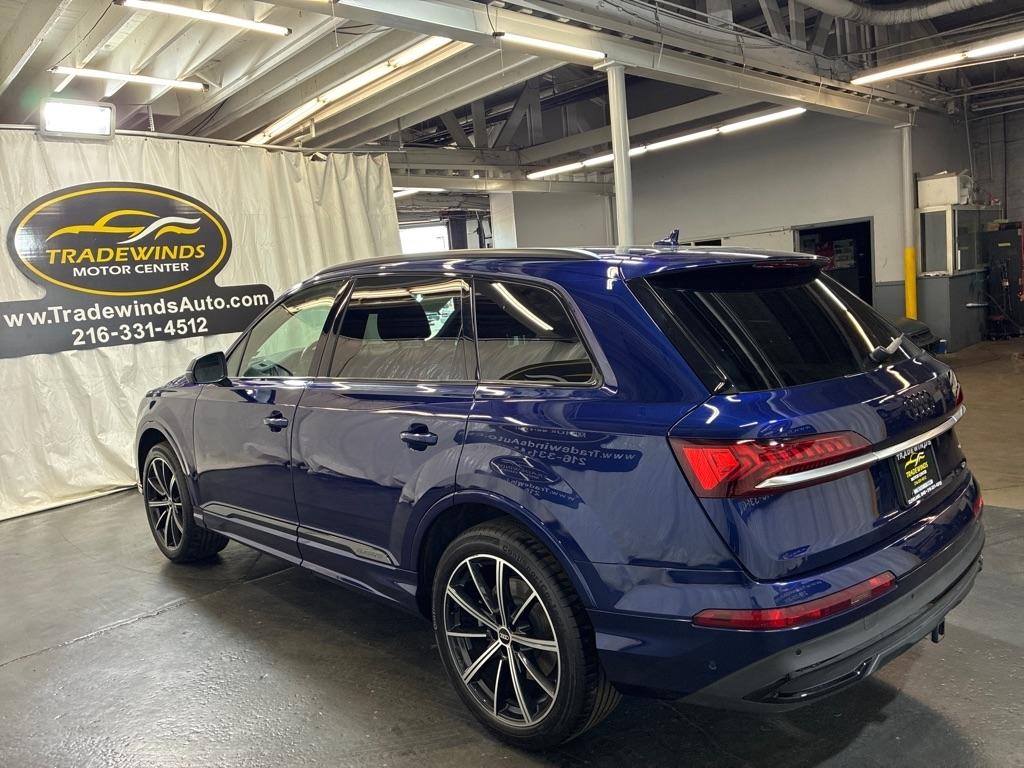 Audi Q7  2021