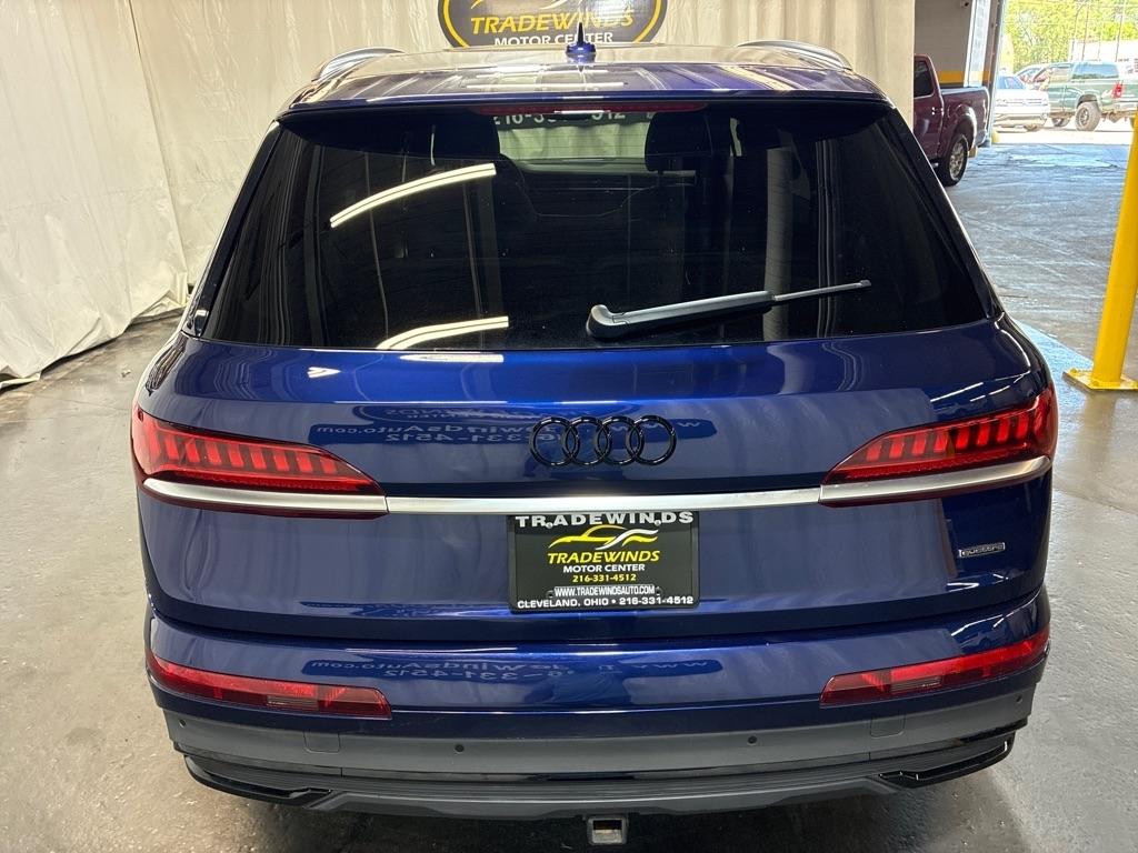Audi Q7  2021