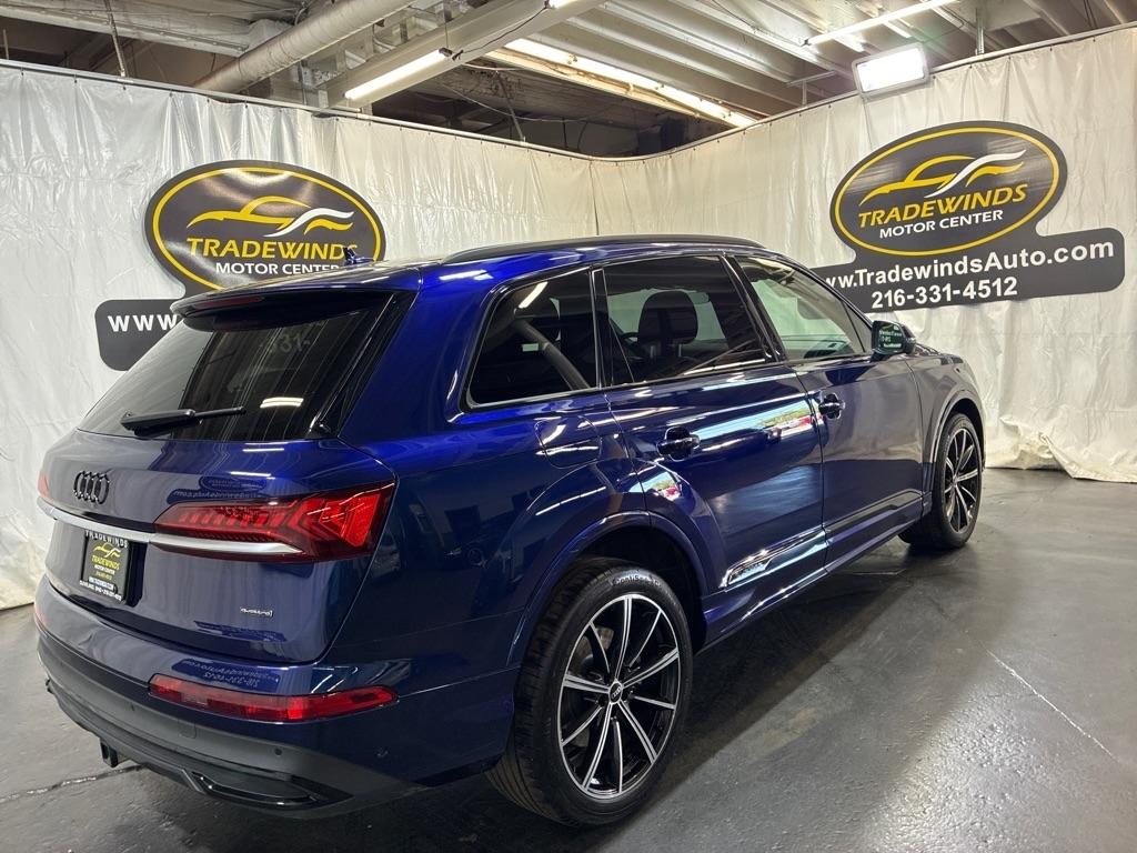 Audi Q7  2021