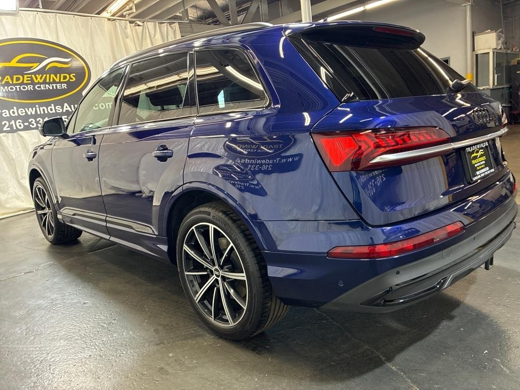 Audi Q7  2021