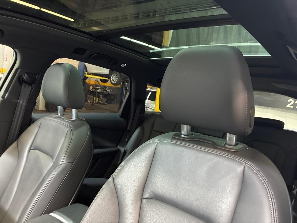 Audi Q7  2021