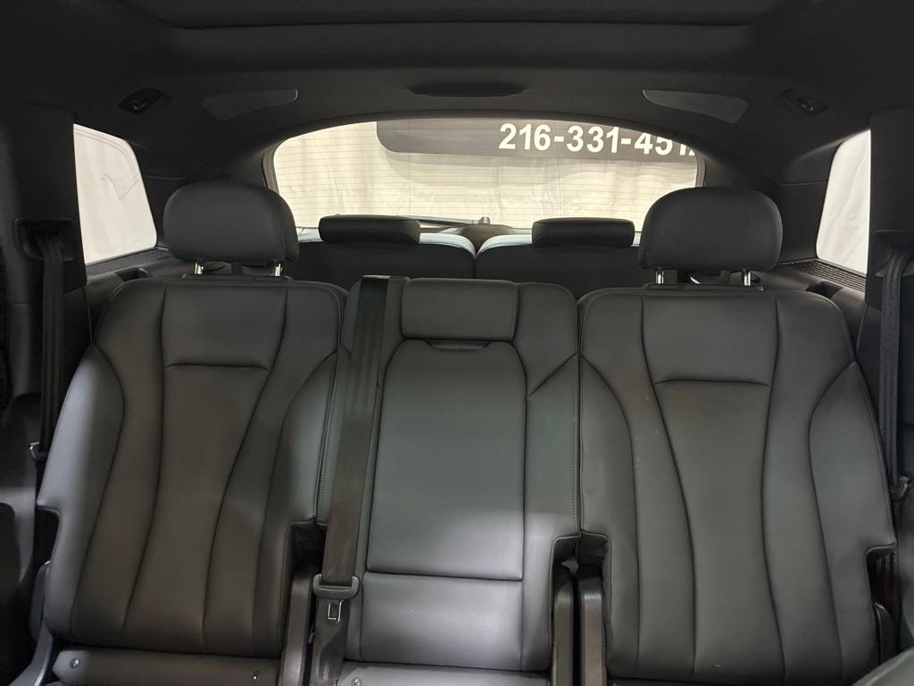 Audi Q7  2021