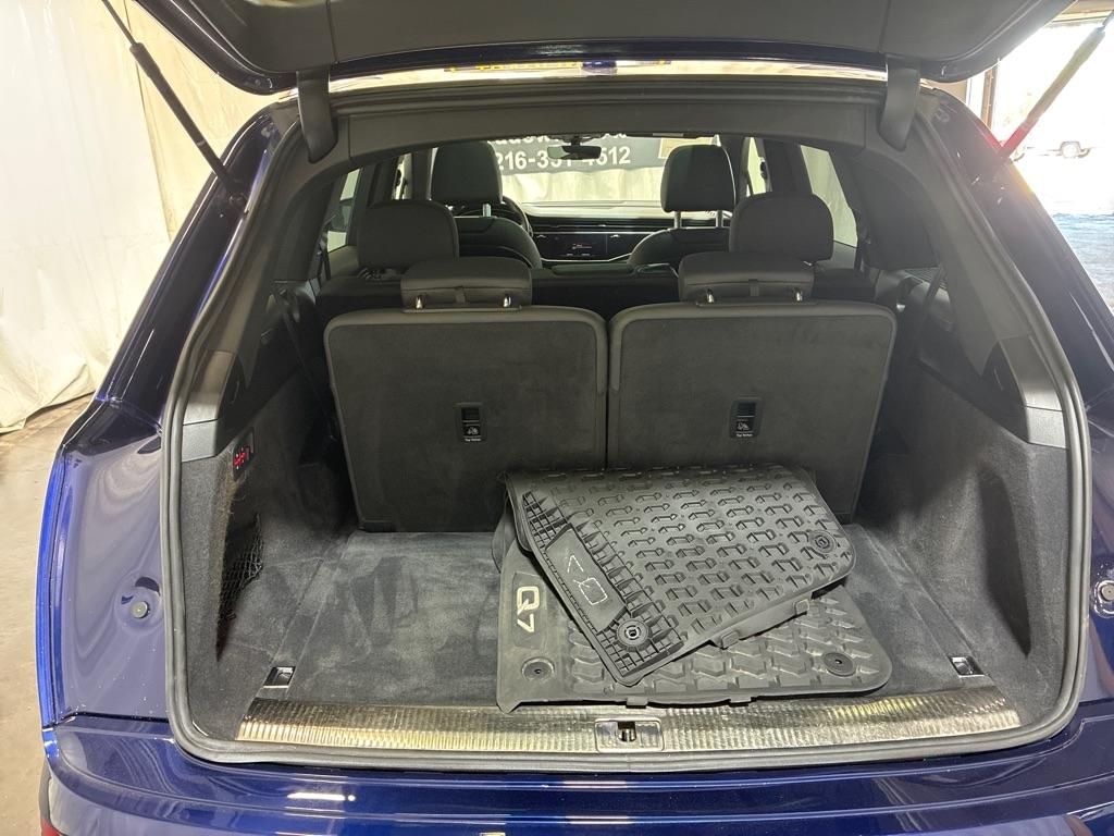 Audi Q7  2021