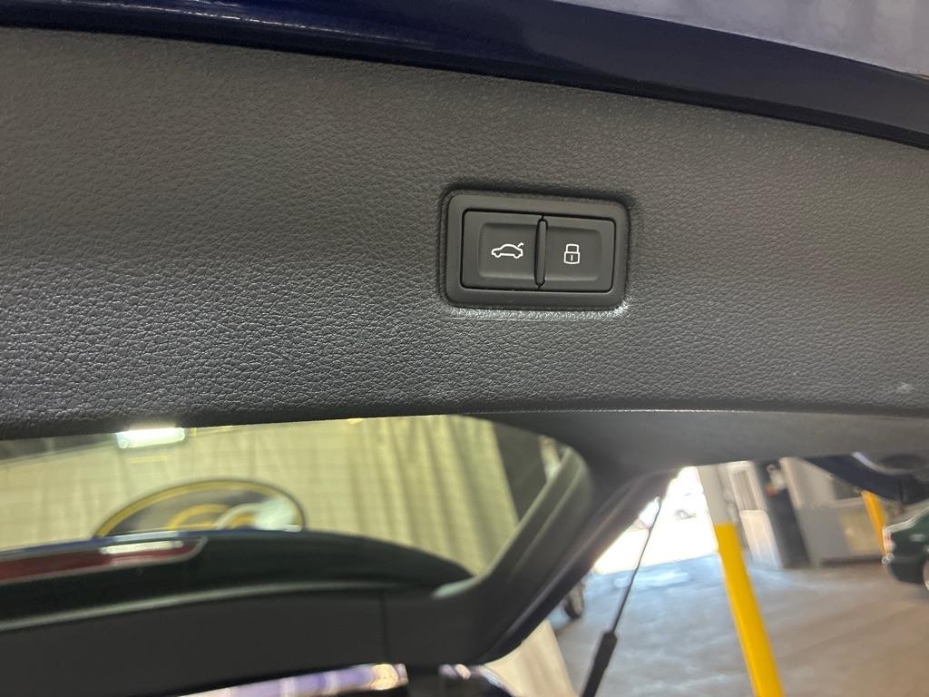 Audi Q7  2021
