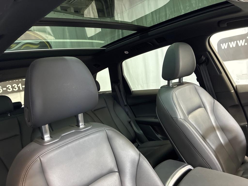Audi Q7  2021