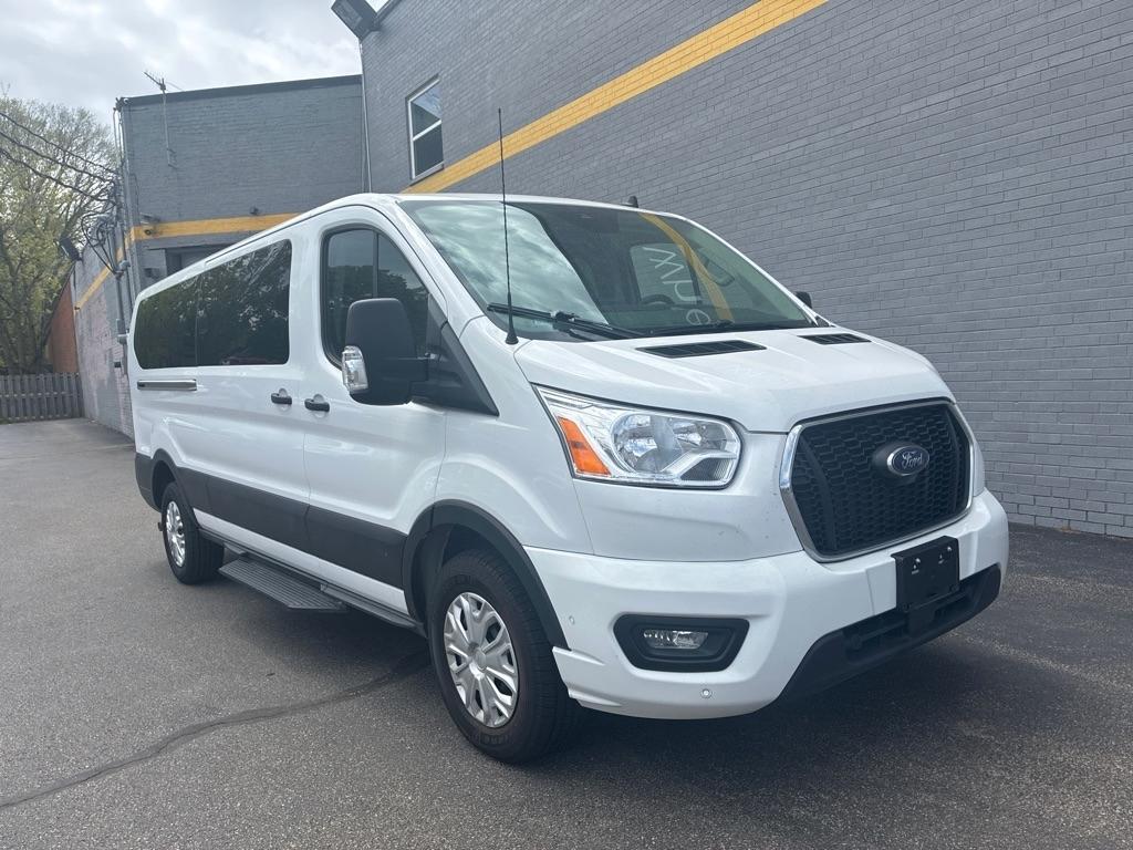 2022 Ford Transit XLT T-350 15 PASS