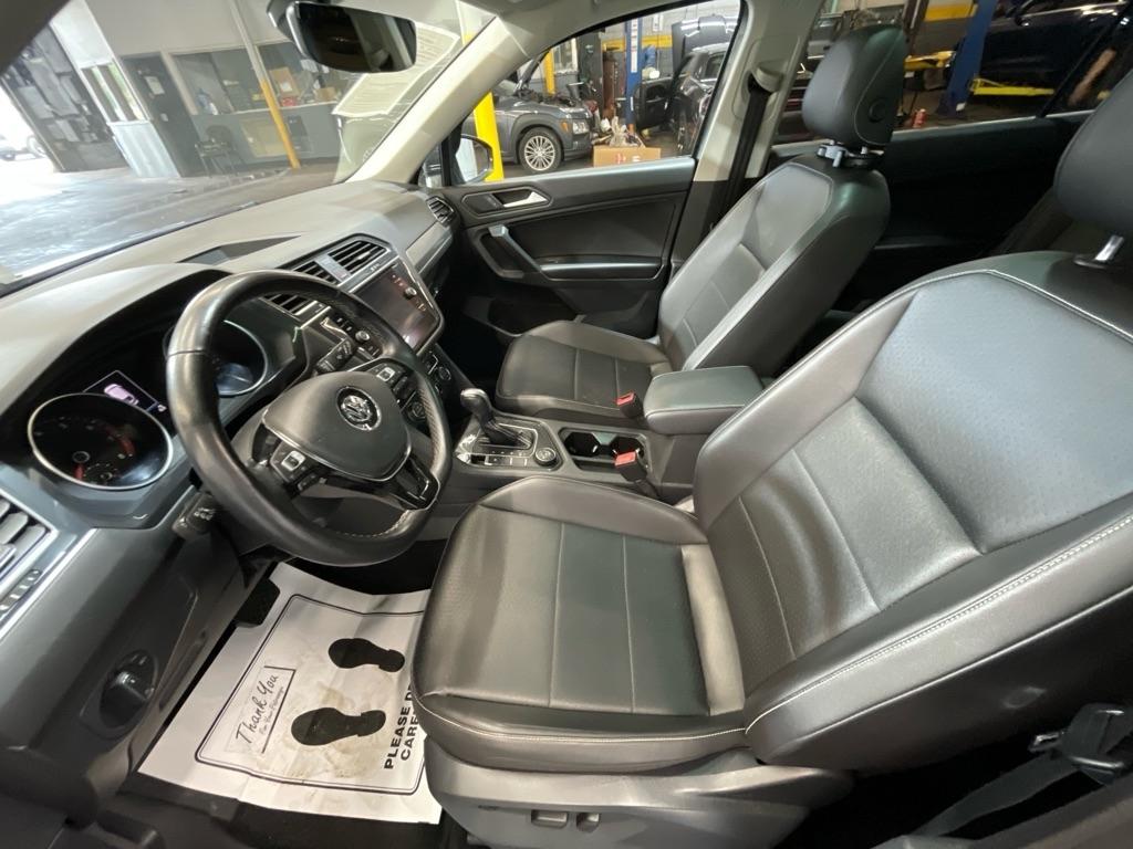 Volkswagen Tiguan  2021
